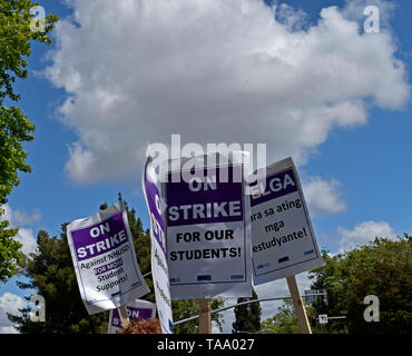 Les enseignants en grève pour nos élèves, des pancartes à Union City, Californie, le 20 mai, 2019 Banque D'Images