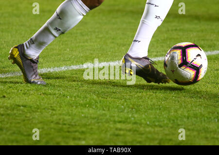 BUENOS AIRES, 23.05.2019 : balle officielle pendant le match entre Argentinos Juniors et Deportes Tolima pour le 2ème tour de la Coupe Conmebol Sudamericana Banque D'Images