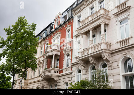 Maisons à la Wilhelmstraße street dans le quartier Riehl, Cologne, Allemagne. Maisons dans der Wilhelmstraße Strasse im Stadtteil Riehl, Köln, Deutschland. Banque D'Images