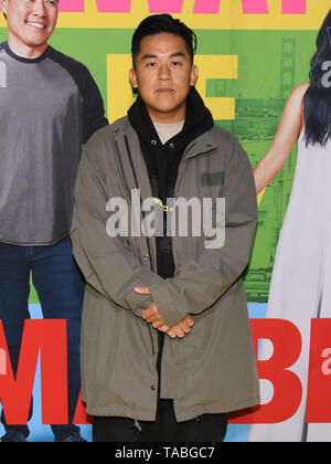 22 mai 2019 - Westwood Village, California, USA - 22 mai 2019 - Westwood Village, en Californie. Bobby s'occupe des centaines de 'Premiere Netflix toujours mon' peut-être au Regency Village Theatre. (Crédit Image : © BennightZUMA Wire) Banque D'Images