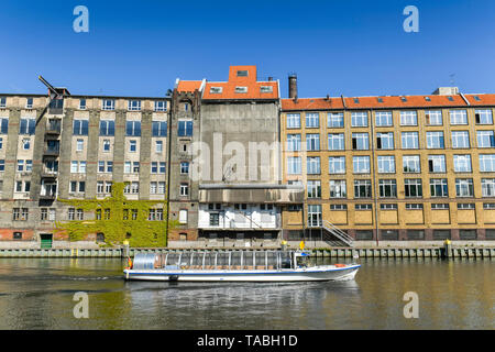 Office center et cour de commerce, de l'impératrice Augusta Avenue, Moabit, milieu, Berlin, Allemagne, Hedwig Goldstein-nef Shenkar-college und Gewerbehof Kaiserin-Augusta-Allee,, Mitte, D Banque D'Images