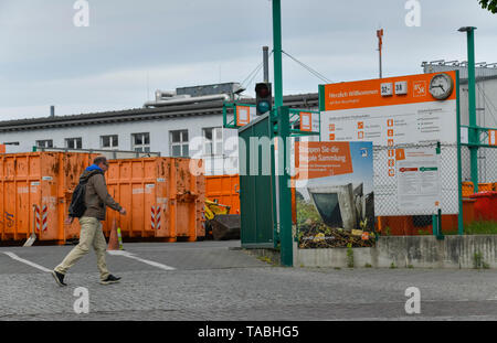 Cour de recyclage BSR, Tempelhofer façon, la montagne de beauté, Berlin, Allemagne, recyclage BSR Hof, Tempelhofer Weg, Schöneberg, Deutschland Banque D'Images