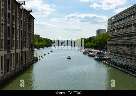 Bassin de la Villette, Paris, France Banque D'Images