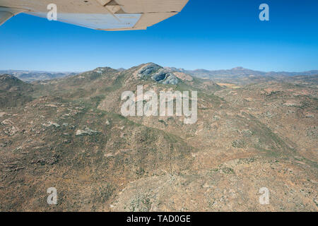 Vue aérienne du terrain à la parc national Namaqua dans la province du Cap du Nord de l'Afrique du Sud. Banque D'Images