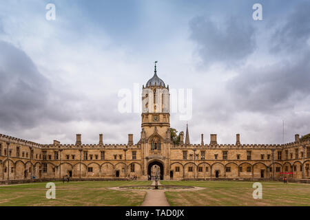 Tom Tower, Christ Church, Oxford University, UK Banque D'Images