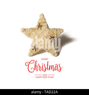 Joyeux Noël carte de voeux. Vue de dessus de décorations de Noël et Joyeux Noël texte sur fond blanc Banque D'Images