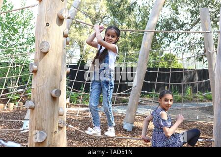 Kew Gardens Nouvelle Aire de jeux pour enfants 18 mai 2019 Londres , Royaume-Uni Banque D'Images