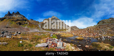 Autriche, Vorarlberg, Silvretta, Klostertal, ruisseau de montagne Banque D'Images