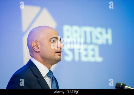 1er juin 2016, Scunthorpe Steel works. Sajid Javid, Secrétaire d'État aux affaires, l'innovation et les compétences à l'annonce de la vente de Tata Steel Europe à Greybull l'investissement en capital, rebaptisé British Steel Banque D'Images