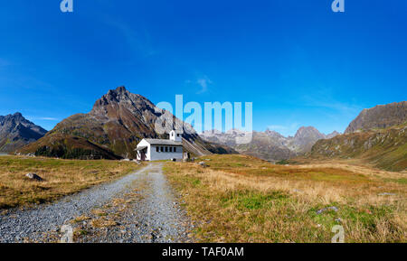 Autriche, Vorarlberg, Silvretta, Barbara chapelle sur Bielerhoehe Banque D'Images