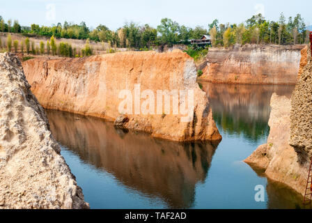 Chiang Mai Canyon, près de la ville, un endroit agréable pour se détendre et nager Banque D'Images