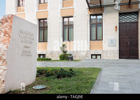 MOSTAR, Bosnie-herzégovine - 15 août 2015 : Mostar l'hôtel de ville et bureau du maire Banque D'Images