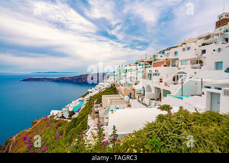 L'île de Santorin en Grèce, l'une des plus belles destinations de voyage du monde. Banque D'Images