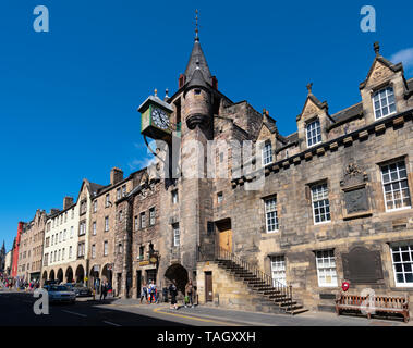 Le péage à Canongate sur le Royal Mile, dans la vieille ville d'Édimbourg, Écosse, Royaume-Uni Banque D'Images