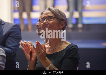 Réunion de la 'renaissance' groupe du parti République La DREM en mars pour les élections européennes en français avec le chef de la liste Nathalie Loiseau Banque D'Images