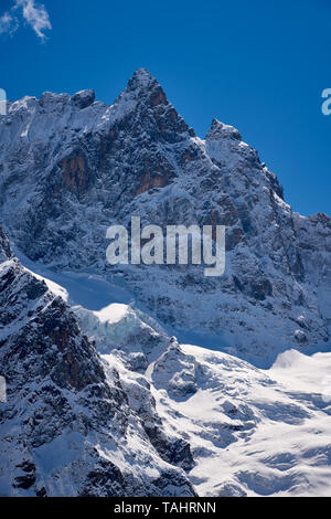France, Hautes-Alpes (05), Parc National des Ecrins - La Meije Glacier Peak et en hiver. Alpes européennes Banque D'Images