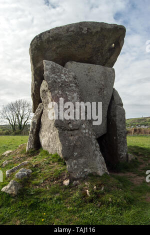 Trethevy Quoit, ancienne chambre funéraire près de Liskeard, Cornwall, UK Banque D'Images