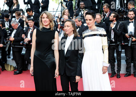 CANNES - le 25 mai : Arrivée à la première de ' CÉRÉMONIE DE CLOTURE / HORS NORMES ' pendant le Festival de Cannes 2019 le 25 mai 2019 au Palais des Festivals à Cannes, France. (Photo par Lyvans/MediaPunch Boolaky/imageSPACE) Banque D'Images