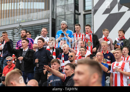 Londres, Royaume-Uni. 26 mai, 2019. Sunderland fans avant la ligue 1 Sky Bet finale play off entre Charlton Athletic et Sunderland au stade de Wembley, Londres, le dimanche 26 mai 2019. Crédit : MI News & Sport /Alamy Live News Banque D'Images