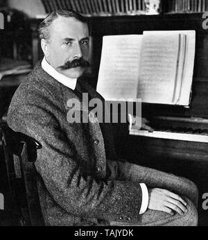EDWARD Elgar (1857-1934) compositeur anglais vers 1900 Banque D'Images