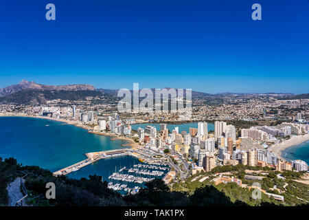 Mediterranean Resort Calpe près de Valence, Costa Blanca, Espagne Banque D'Images