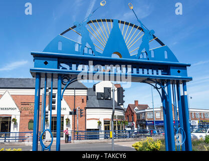 Porte d'entrée Stourbridge, New Road, Stourbridge, West Midlands, England, United Kingdom Banque D'Images