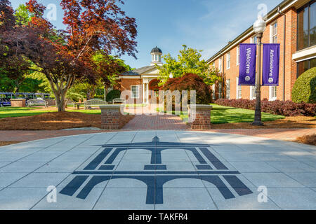 GREENVILLE, SC, USA - 2 mai : Hartness Welcome Center à l'Université Furman, le 2 mai 2019 à Greenville, Caroline du Sud. Banque D'Images