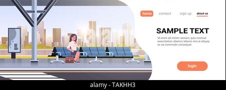 Arrêt de bus moderne Young business woman avec valise de transport public en attente sur airport station cityscape background plate horizontale Illustration de Vecteur