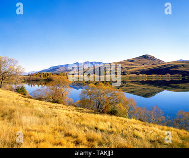 Lake Hayes en automne, Wakatipu Bassin, Région de l'Otago, Nouvelle-Zélande Banque D'Images