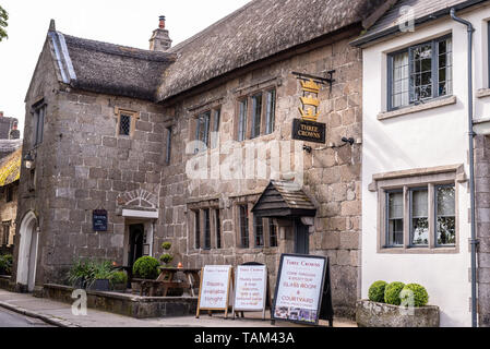 Chiens bienvenus, les trois couronnes Inn, Crickhowell, Dartmoor, Devon, UK Banque D'Images