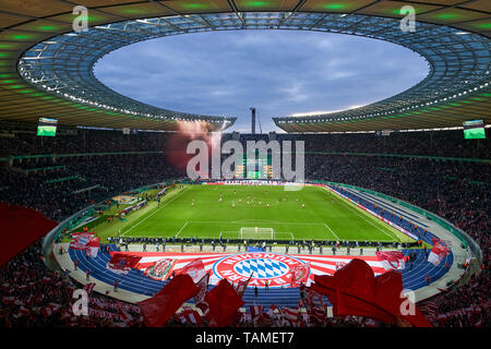 Munich, Allemagne. 25 mai, 2019. Olympia Stadion Berlin Généralités Le FC BAYERN MUNICH - RB LEIPZIG DFB-Pokal Final 3-0, Trophée allemand de football , Berlin, mai 25, 2019 saison 2018/2019, football, München, Red Bull © Peter Schatz / Alamy Live News Crédit : Peter Schatz/Alamy Live News Banque D'Images
