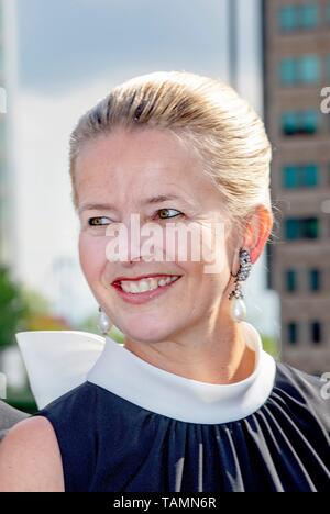 Amsterdam, Pays-Bas. 25 mai, 2019. La princesse Mabel d'Orange-Nassau à MOF Vivre à Amsterdam, le 25 mai 2019, pour assister à l'AmsterdamDiner, un grand dîner-bénéfice où les recettes vont à la lutte contre le SIDA : Crédit Albert Nieboer/Pays-Bas/Point de vue OUT |/dpa/Alamy Live News Banque D'Images