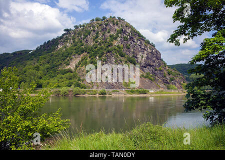 Rocher de la Lorelei à rive droite du Rhin, Saint Goarshausen, site du patrimoine mondial de l'UNESCO, Vallée du Haut-Rhin moyen, Rhénanie-Palatinat, Allemagne Banque D'Images