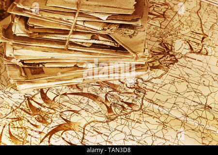 Le tas de lettres postal sur la carte militaire soviétique de la Seconde Guerre mondiale, 2, 1944. Carte publiée en 1948 Banque D'Images