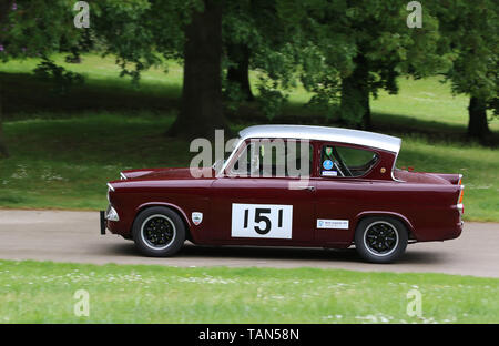 Ford Anglia 105e Deluxe, Motorsport au Palace, Circuit de Course de Crystal Palace, Londres, Royaume-Uni, 26 mai 2019, photo de Richard Goldschmidt Banque D'Images