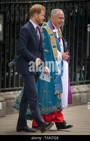 Son Altesse Royale le prince Harry et la duchesse de Cambridge de quitter l'abbaye de Westminster après le service de commémoration et d'action sur l'ANZAC day. Comprend : le prince Harry, duc de Sussex, où : London, Royaume-Uni Quand : 25 Avr 2019 Crédit : Wheatley/WENN Banque D'Images