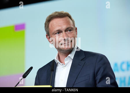 26.04.2019, Berlin, Berlin, Allemagne - Christian Lindner, président fédéral du FDP, durant son discours à la conférence du parti fédéral. 00R190426D316 Banque D'Images