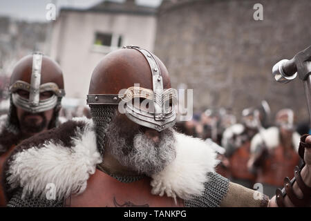 Lerwick, îles Shetland, Écosse, Royaume-Uni. 31 janvier 2017. Up Helly Aa festival viking fire qui est unique aux Shetland et lieu le dernier mardi de Banque D'Images