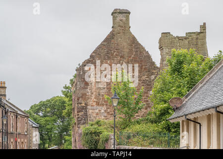 Irvine, Scotland, UK - 25 mai 2019 : ruines de château Seagate Irvine Ayrshire du nord de l'Écosse où le traité d'Irvine a été signée en 1297 Banque D'Images