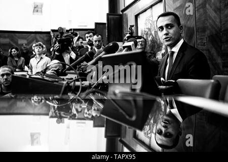 Luigi Di Maio Rome 27 mai 2019. Conférence de presse du vice-premier ministre Luigi Di Maio de mouvement 5 étoiles après les résultats des élections européennes 2019. Foto Samantha Insidefoto Zucchi Banque D'Images