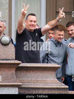 Wirral,UK 27 mai 2019 Tranmere Rovers retour aux célébrations à Birkenhead mairie pour célébrer la promotion des équipes de ligue 1 Ian crédit Fairbrother/Alamy Stock Photos Banque D'Images