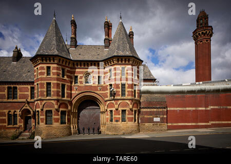 Exterior HM Prison de haute sécurité de Manchester catégorie male une prison exploité le Service des prisons de Sa Majesté, communément appelé Strangeways Banque D'Images