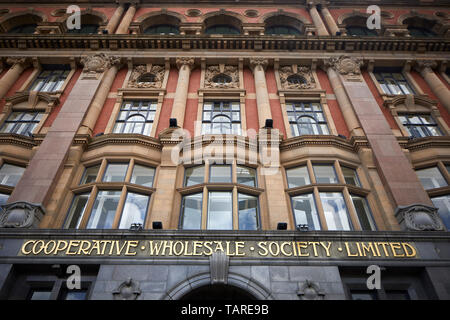 Ancien bâtiment Cooperative Wholesale Russie maison dans le centre ville de Manchester abrite maintenant des affaires avec les valeurs numériques coop Banque D'Images