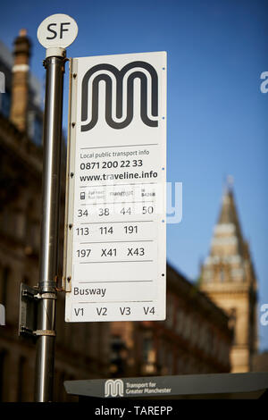 Manchester logo M moderniste sign dans le centre-ville de Manchester TfGM Banque D'Images