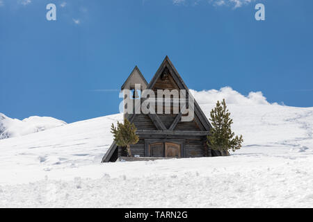 Eglise de Saint Giovanni Gualberto (Chiesa di San Giovanni Gualberto) à Passo Giau, Dolomites, Italie Banque D'Images