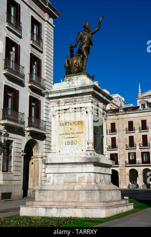 Santander, Espagne. Le 12 février 2019. Pedro Velarde statue sur place porticada (Plaza Porticada) Banque D'Images