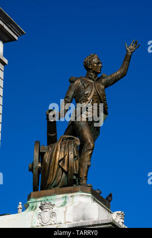 Santander, Espagne. Le 12 février 2019. Pedro Velarde statue sur place porticada (Plaza Porticada) Banque D'Images