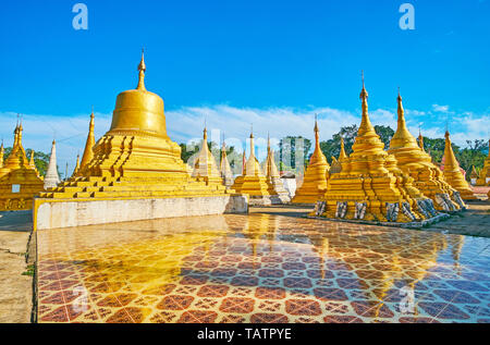 Pindaya est célèbre pour les temples bouddhistes médiéval préservé, monastères et sanctuaires, l'Nget Pyaw Taw Paya complexe est l'une des lan religieux remarquables Banque D'Images