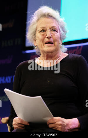 Hay Festival, Hay on Wye, Powys, Wales, UK - Mardi 28 Mai 2019 - Germaine Greer sur scène à l'Hay Festival parle de son dernier ouvrage sur l'ancien grec Sappho poète. Photo Steven Mai / Alamy Live News Banque D'Images