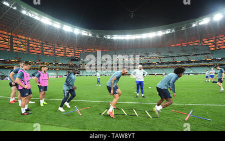 Baku, Azerbaïdjan. 28 mai, 2019. Chelsea FC joueurs prennent part à la dernière session de formation au Stade Olympique. La finale de l'Europa League entre Chelsea FC et Arsenal FC aura lieu ici le 29 mai 2019. Credit : Arne Dedert/dpa/Alamy Live News Banque D'Images